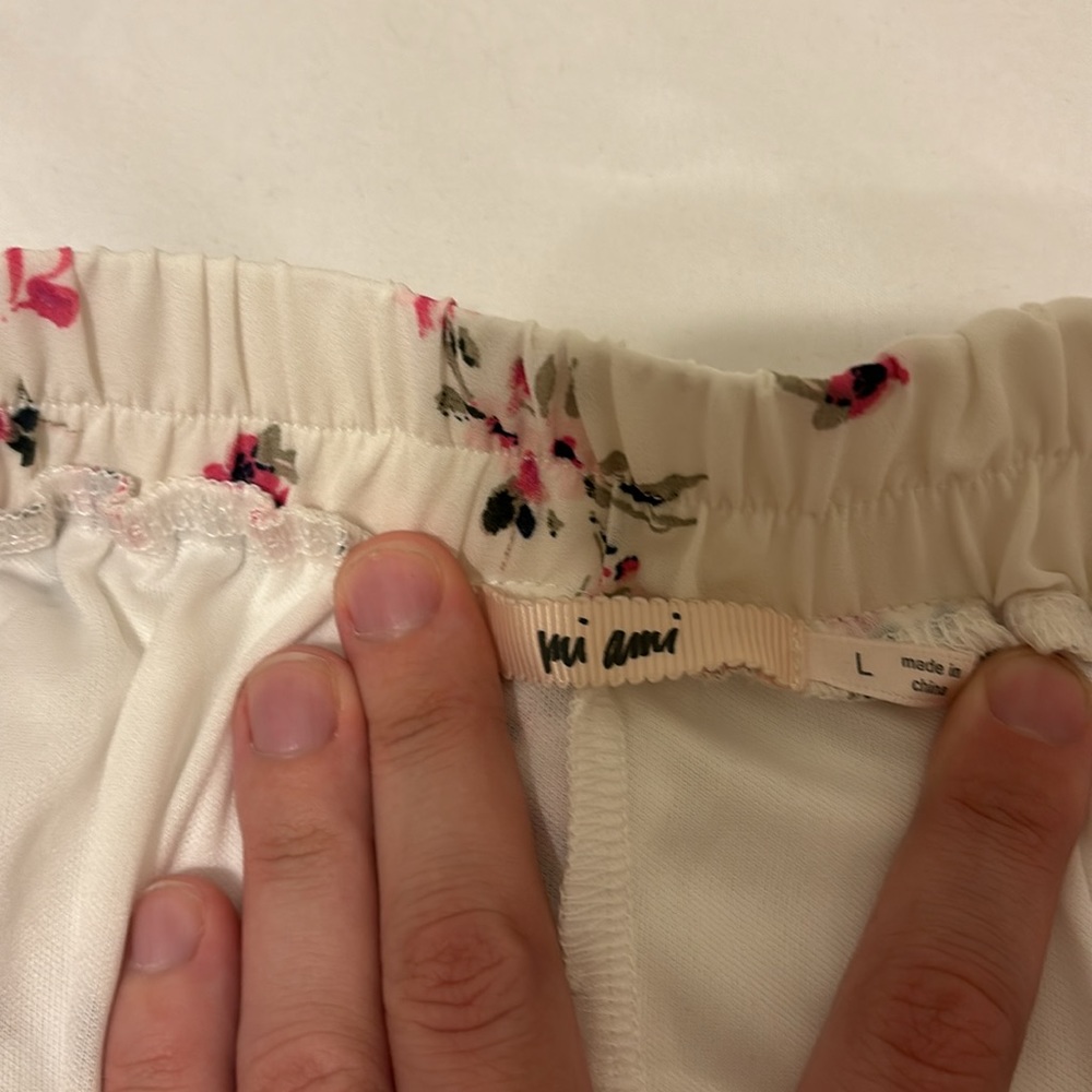 Women’s Floral Skirt - Picture 4 of 5
